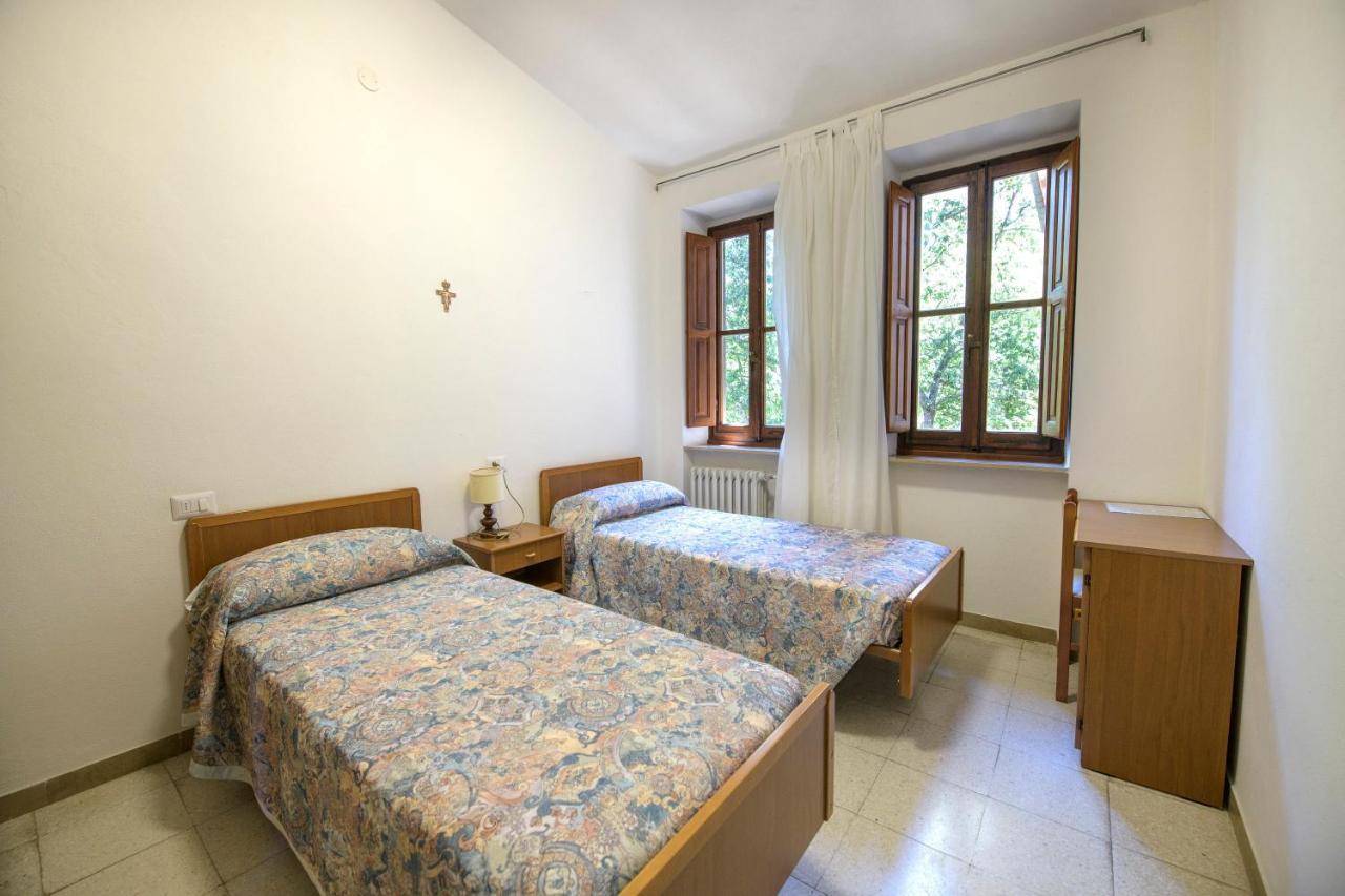 Casa Perferie “Pastor Angelicus” Hotell Verna Exteriör bild