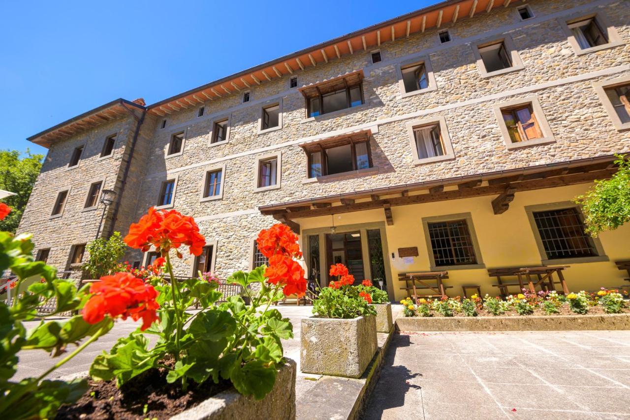 Casa Perferie “Pastor Angelicus” Hotell Verna Exteriör bild